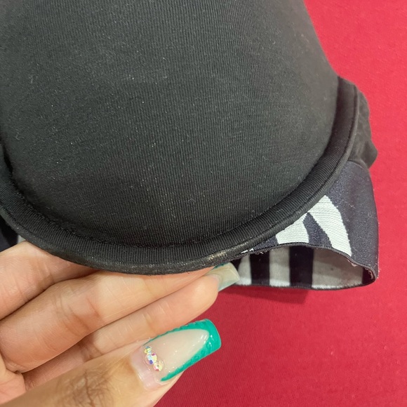 Victoria's Secret Pink T Shirt Bra (Padded) Size: 34D - Picture 5 of 7